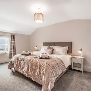 https://great-gate-house-view-yo1-6jx.yorkshirehotels.net